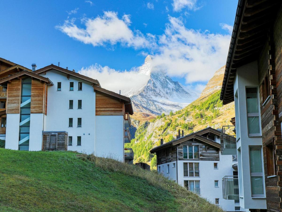 Apartment Grillon-3 By Interhome Zermatt Bagian luar foto